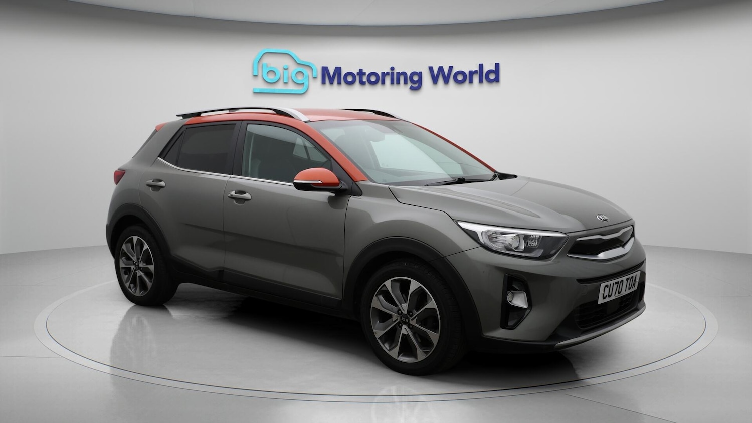 Used Kia Stonic 2020 for sale - 76059651: Photo 2