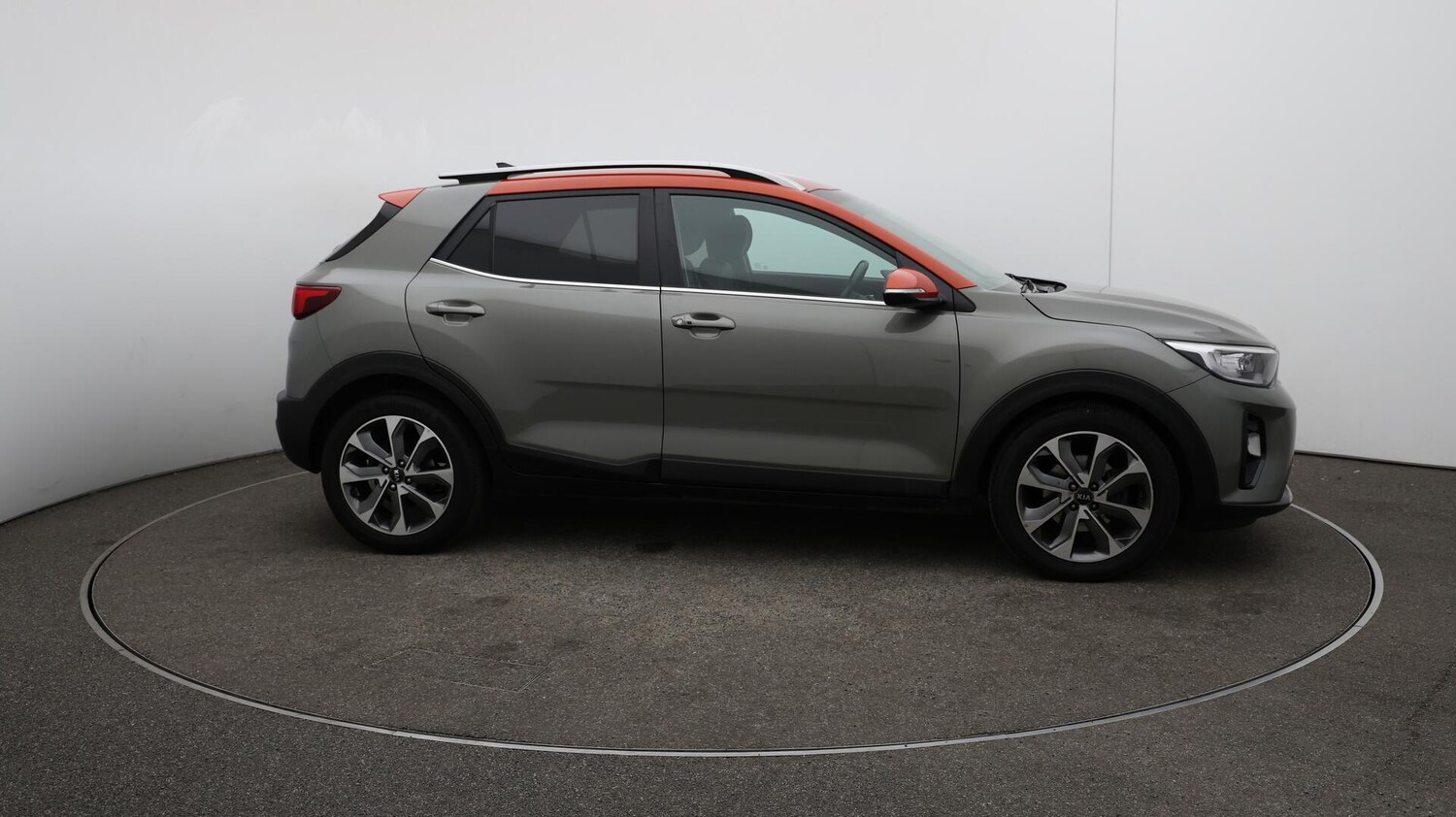 Used Kia Stonic 2020 for sale - 76059651: Photo 50