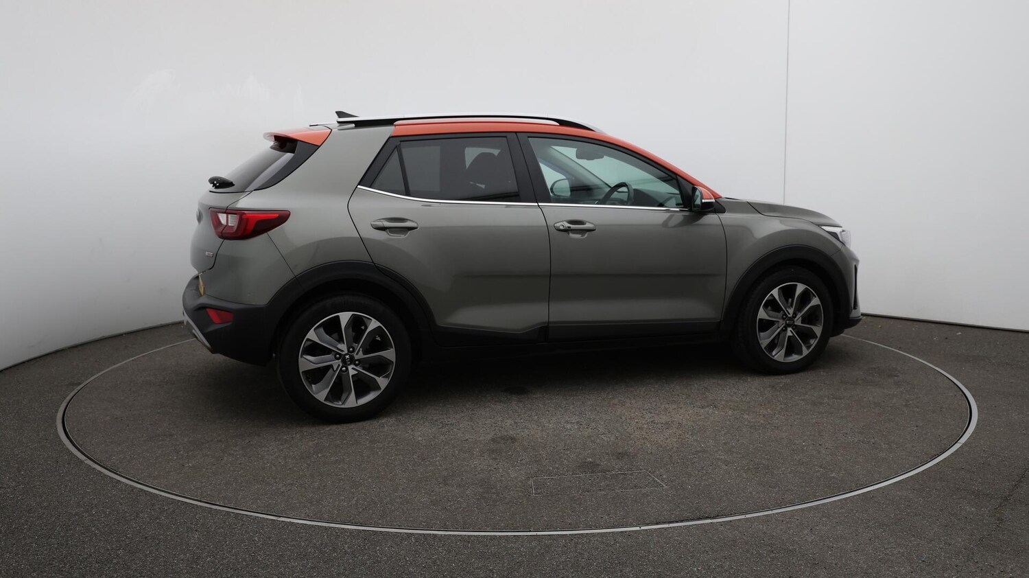 Used Kia Stonic 2020 for sale - 76059651: Photo 53