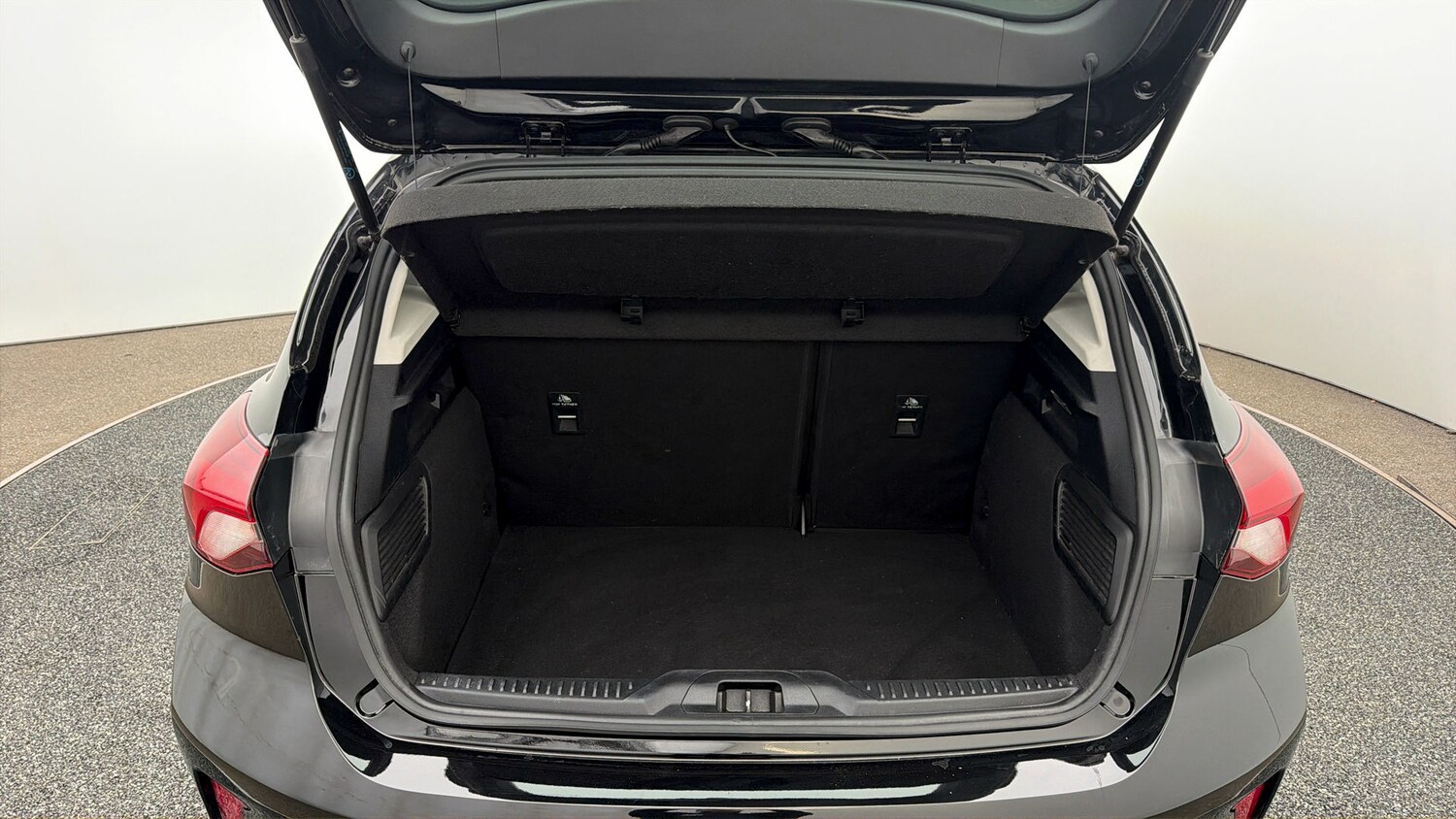 Used Ford Focus for sale - 78163082: Photo 16