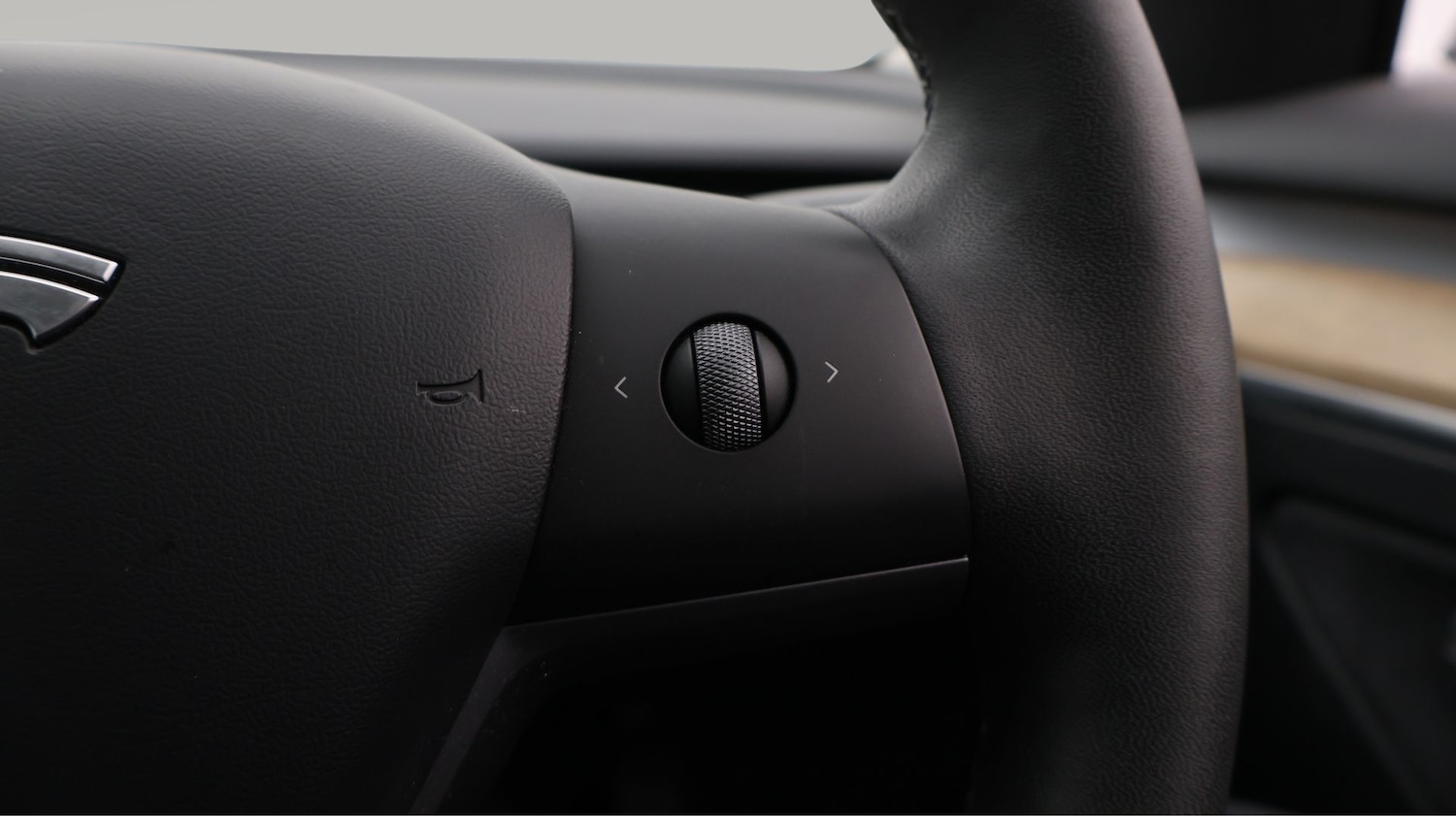 Used Tesla Model 3 2021 for sale - 77502782: Photo 23