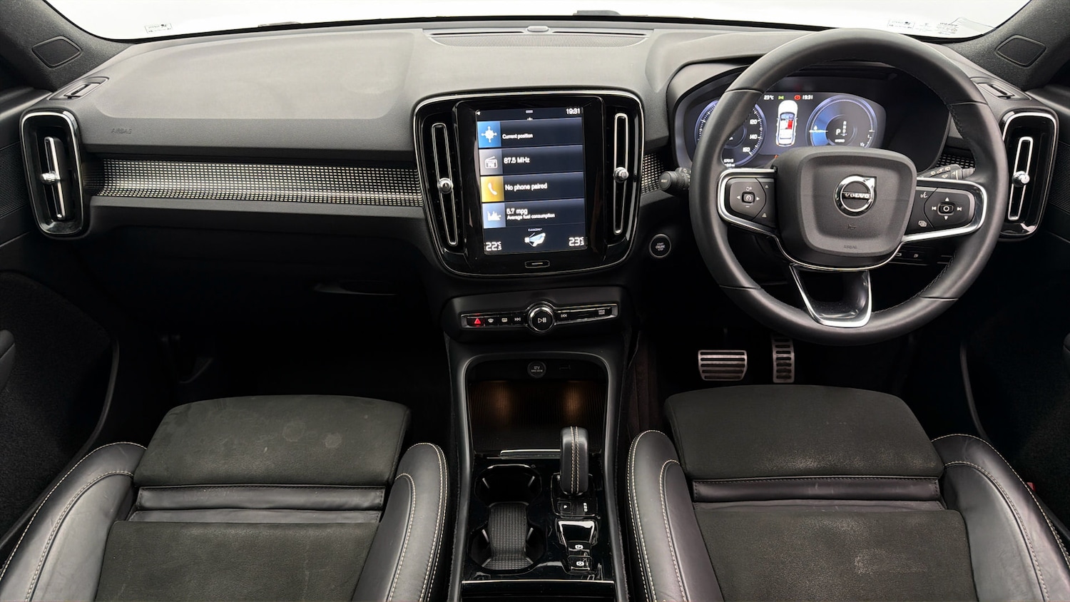 Used Volvo XC40 2022 for sale - 78183129: Photo 12