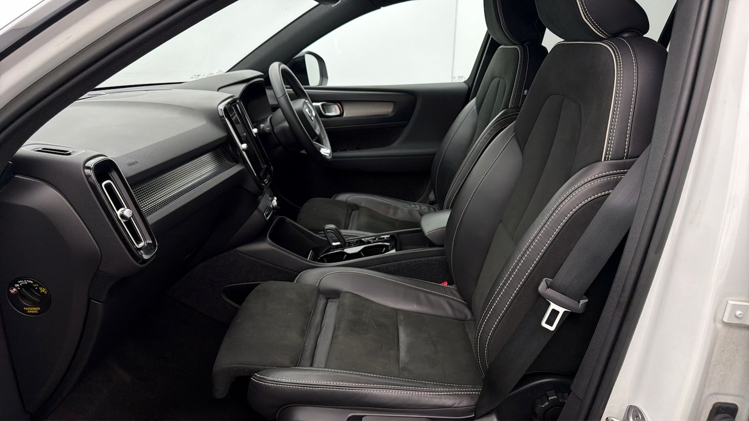 Used Volvo XC40 2022 for sale - 78183129: Photo 13