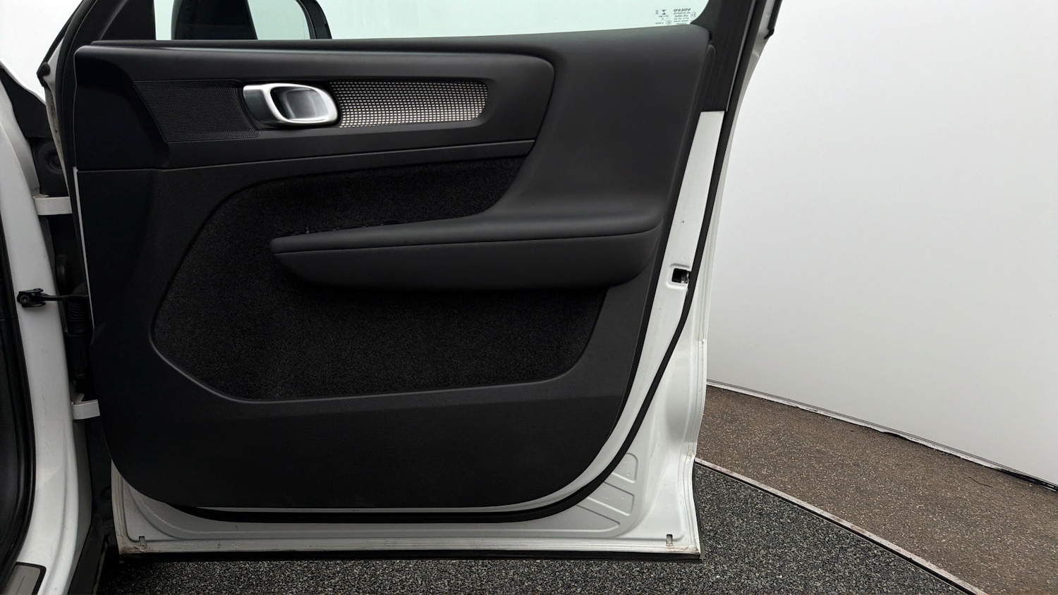 Used Volvo XC40 2022 for sale - 78183129: Photo 14