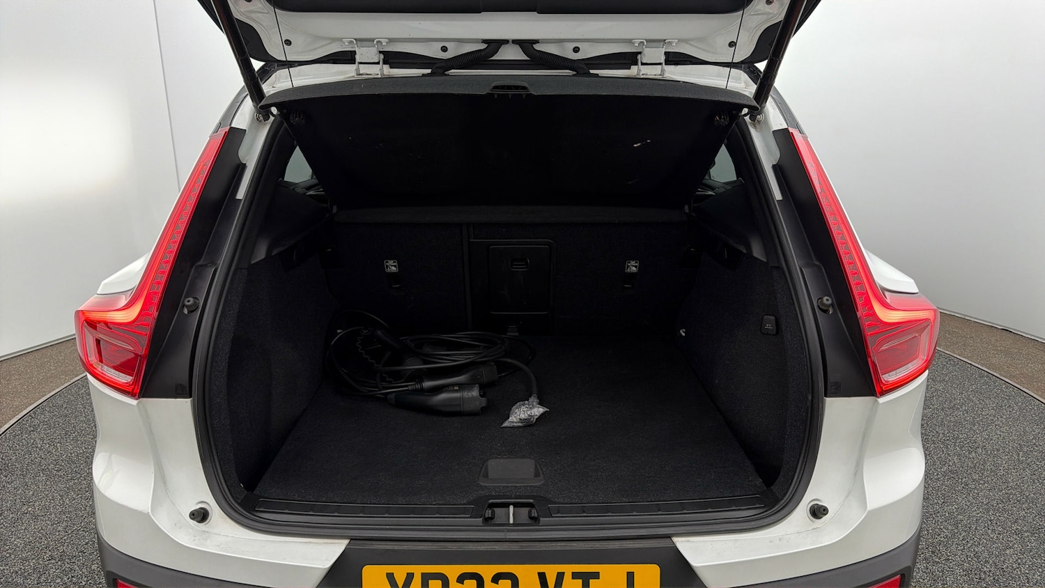 Used Volvo XC40 2022 for sale - 78183129: Photo 16