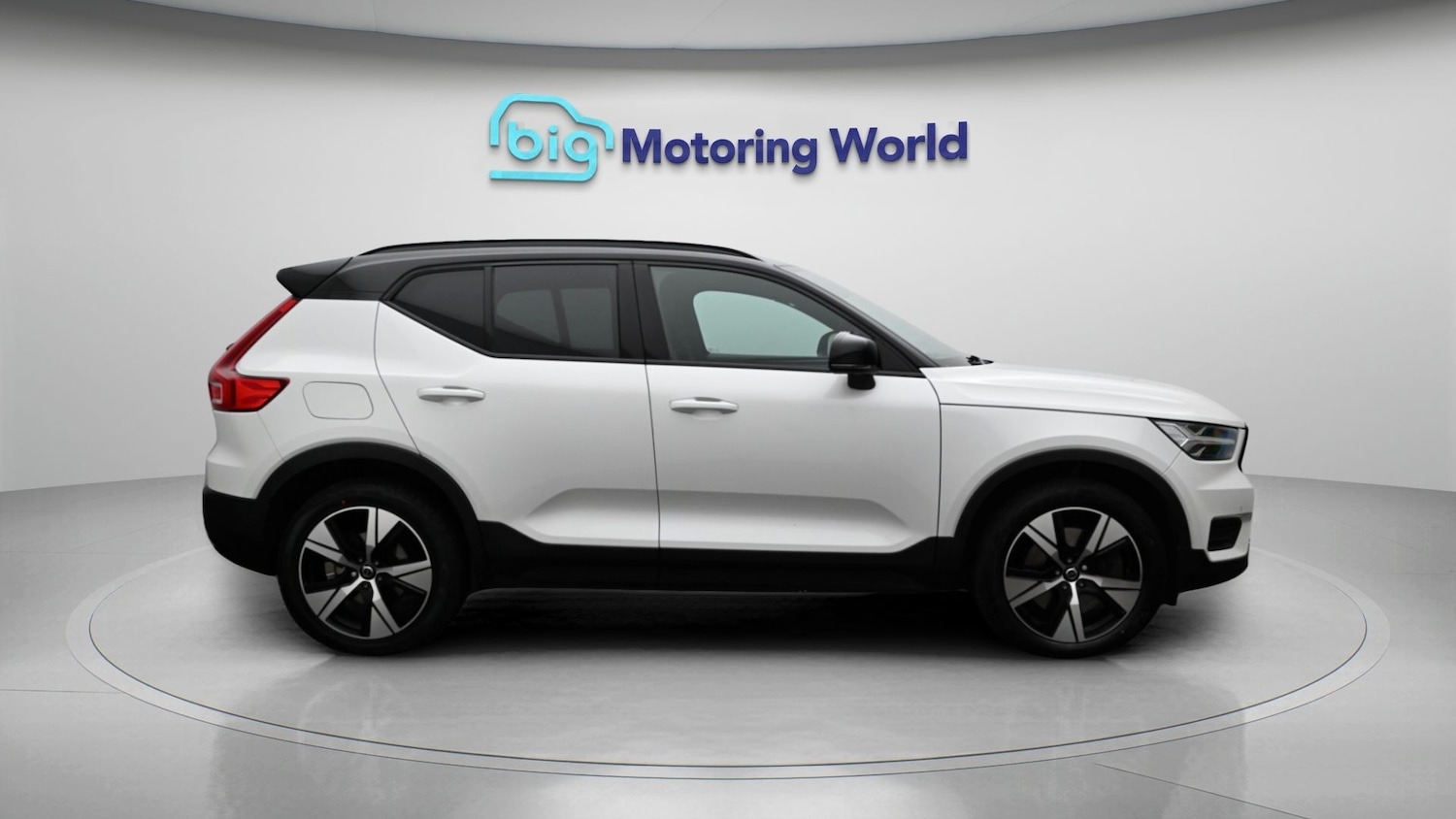 Used Volvo XC40 2022 for sale - 78183129: Photo 8