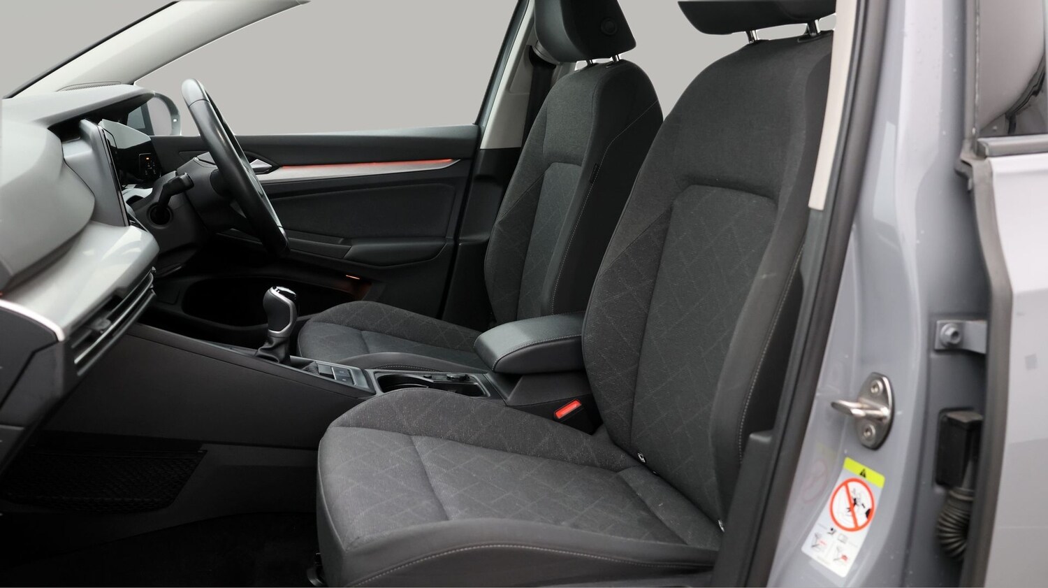 Used Volkswagen Golf 2023 for sale - 77905671: Photo 14