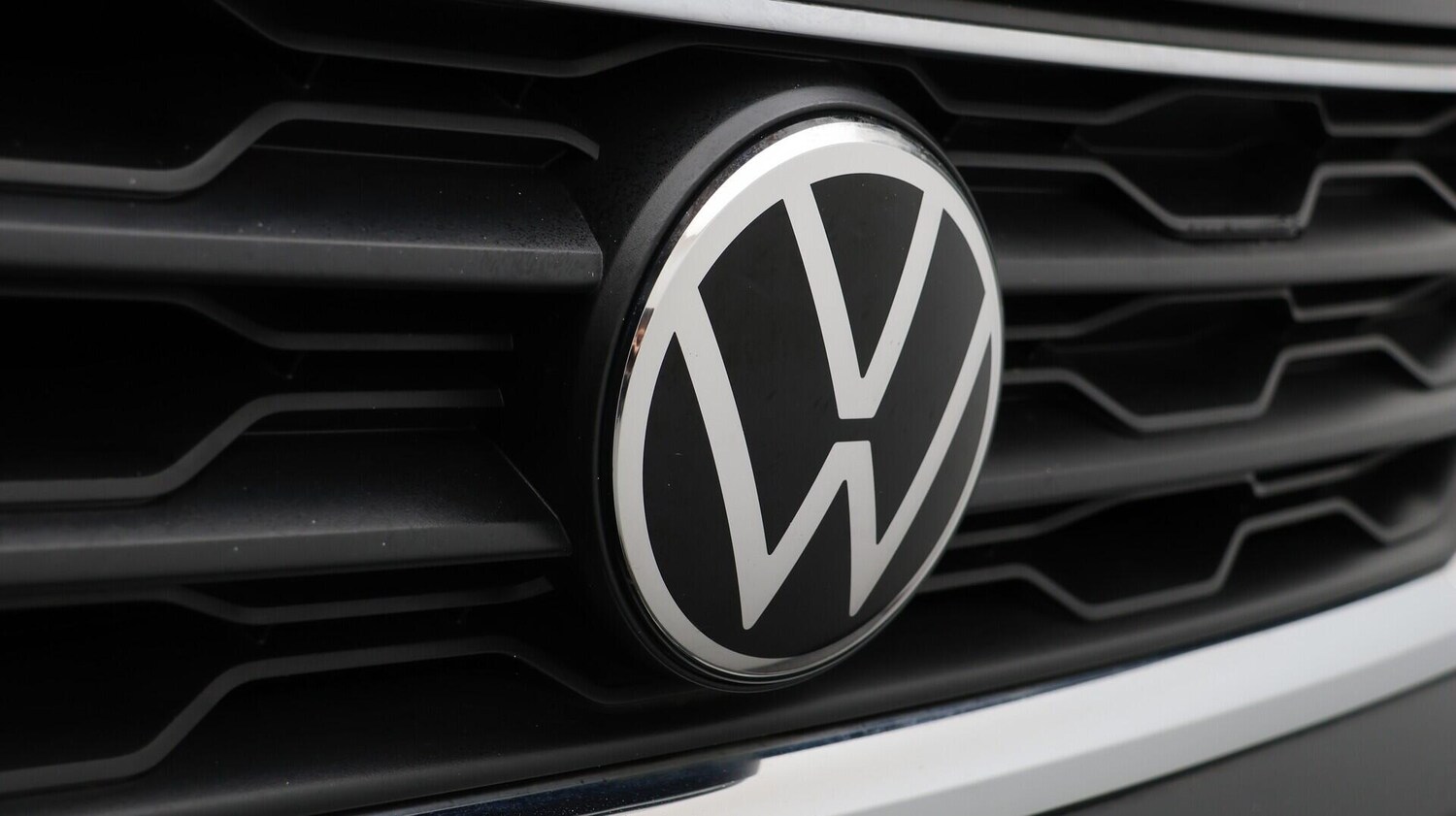 Used Volkswagen T-Roc 2021 for sale - 76348843: Photo 23