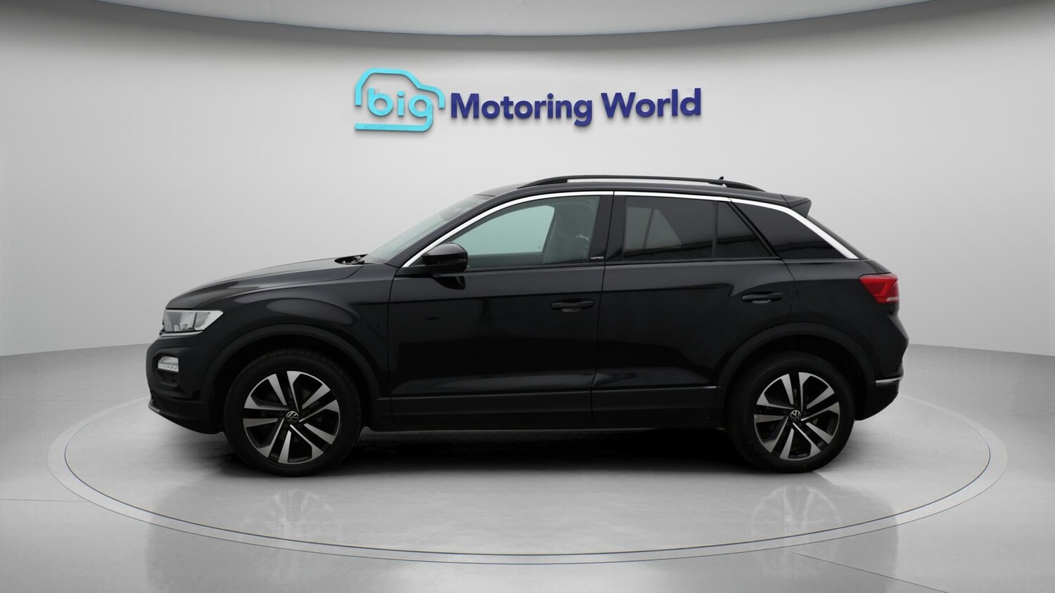 Used Volkswagen T-Roc 2021 for sale - 76348843: Photo 5
