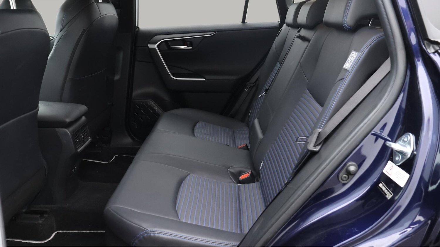 Used Toyota RAV4 2020 for sale - 76549077: Photo 17