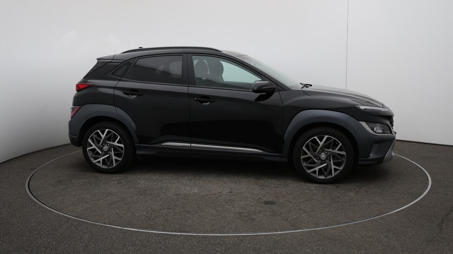 Used Hyundai KONA 2022 for sale - 76109749: Photo 50