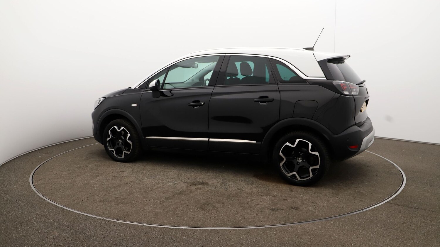 Used Vauxhall Crossland for sale - 76979973: Photo 47