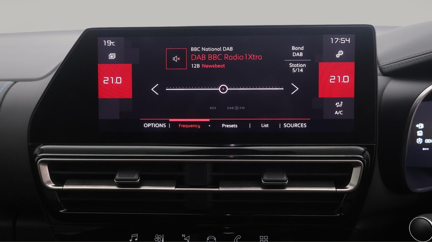 Used Citroen C5 Aircross 2022 for sale - 76247440: Photo 12