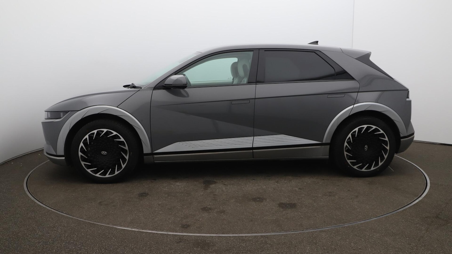 Used Hyundai IONIQ 5 2022 for sale - 76084339: Photo 66