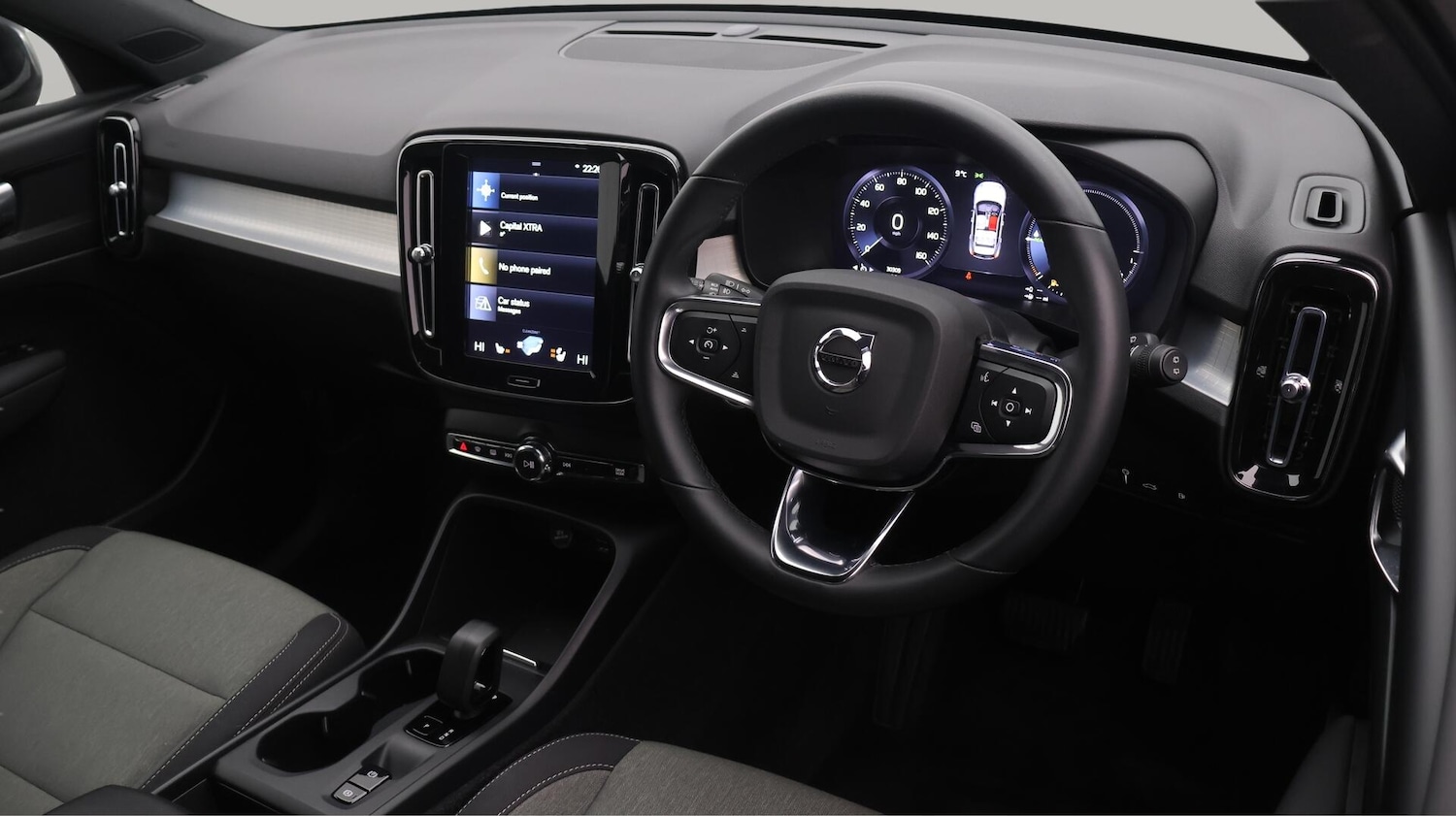 Used Volvo XC40 2022 for sale - 76646301: Photo 10