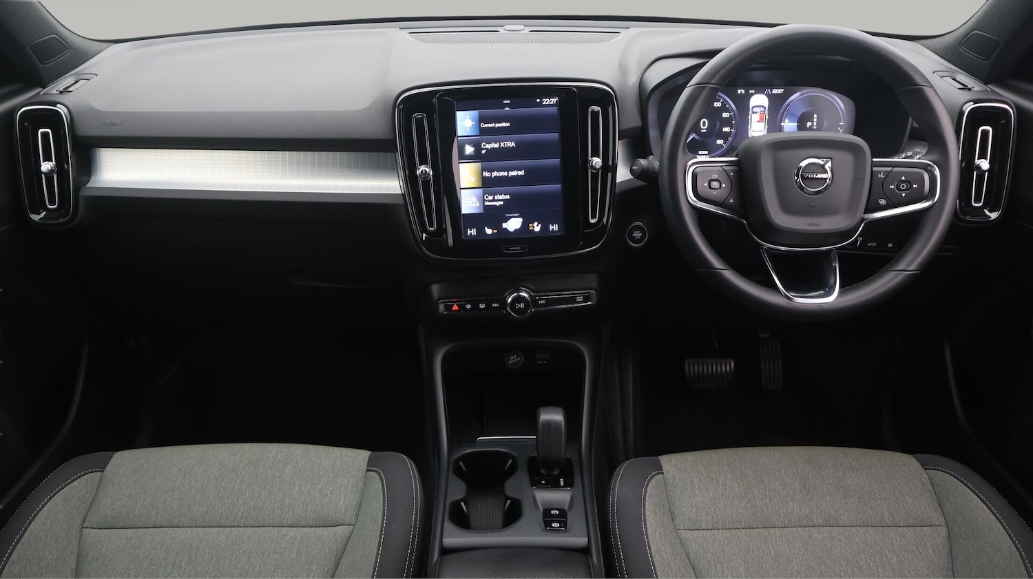 Used Volvo XC40 2022 for sale - 76646301: Photo 14