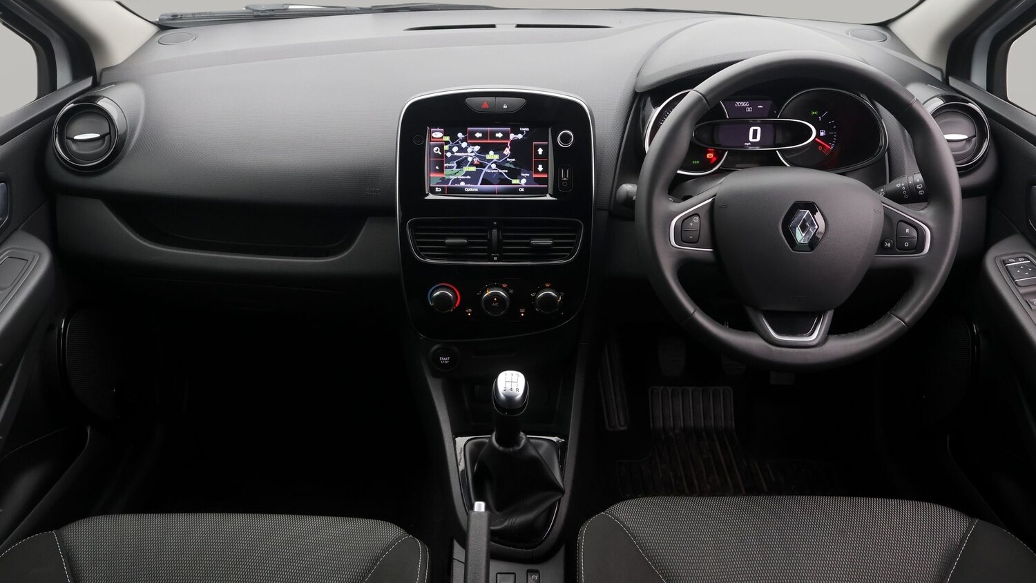 Used Renault Clio 2019 for sale - 77349968: Photo 13