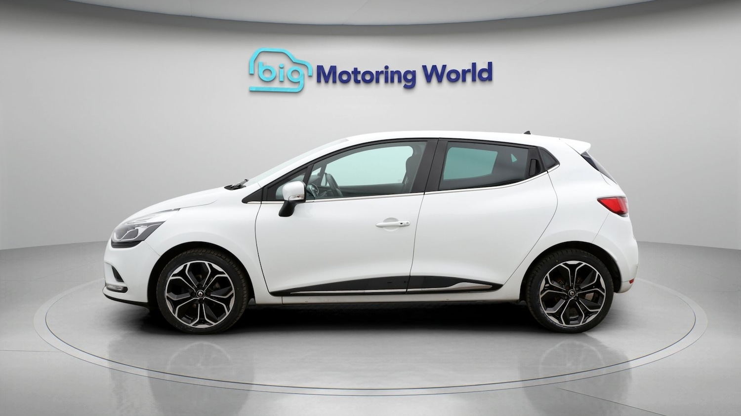 Used Renault Clio 2019 for sale - 77349968: Photo 4