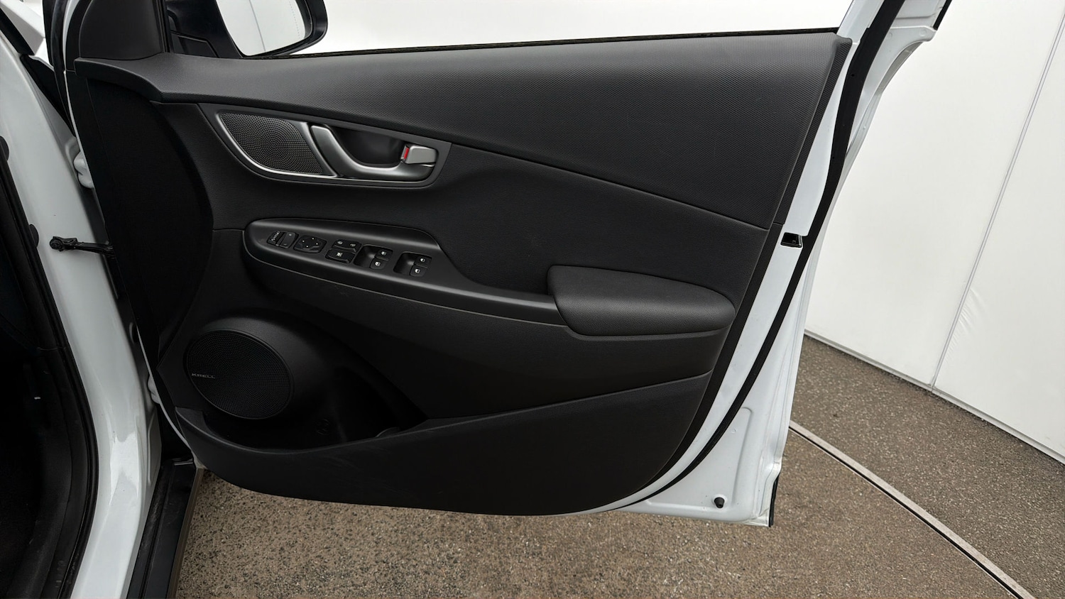 Used Hyundai KONA 2020 for sale - 77989457: Photo 14