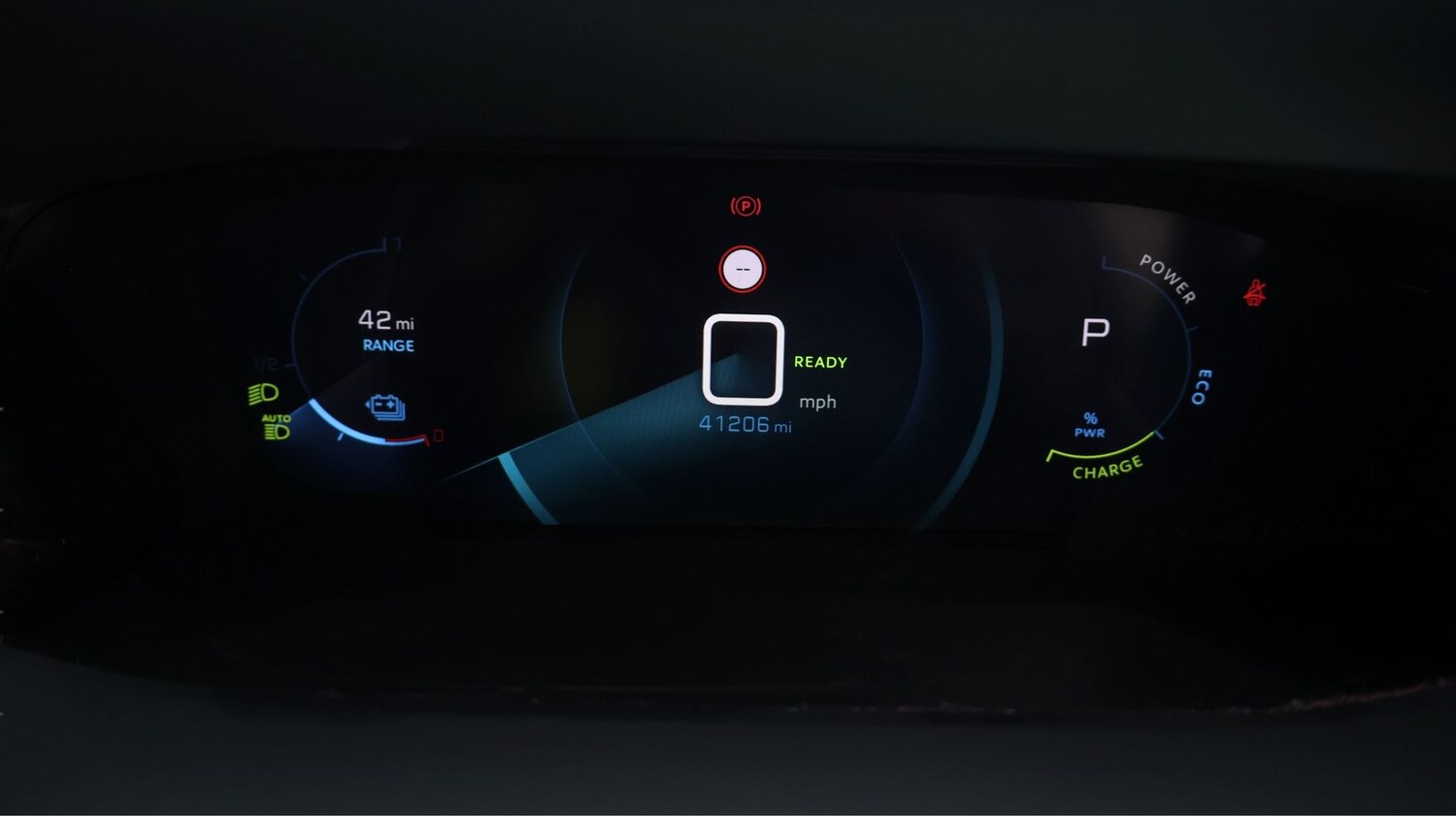 Used Peugeot 2008 2021 for sale - 77310801: Photo 10