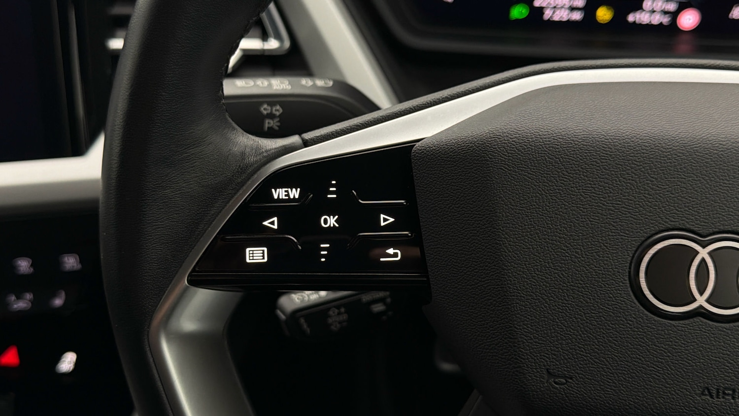 Used Audi Q4 e-tron 2023 for sale - 77951174: Photo 22