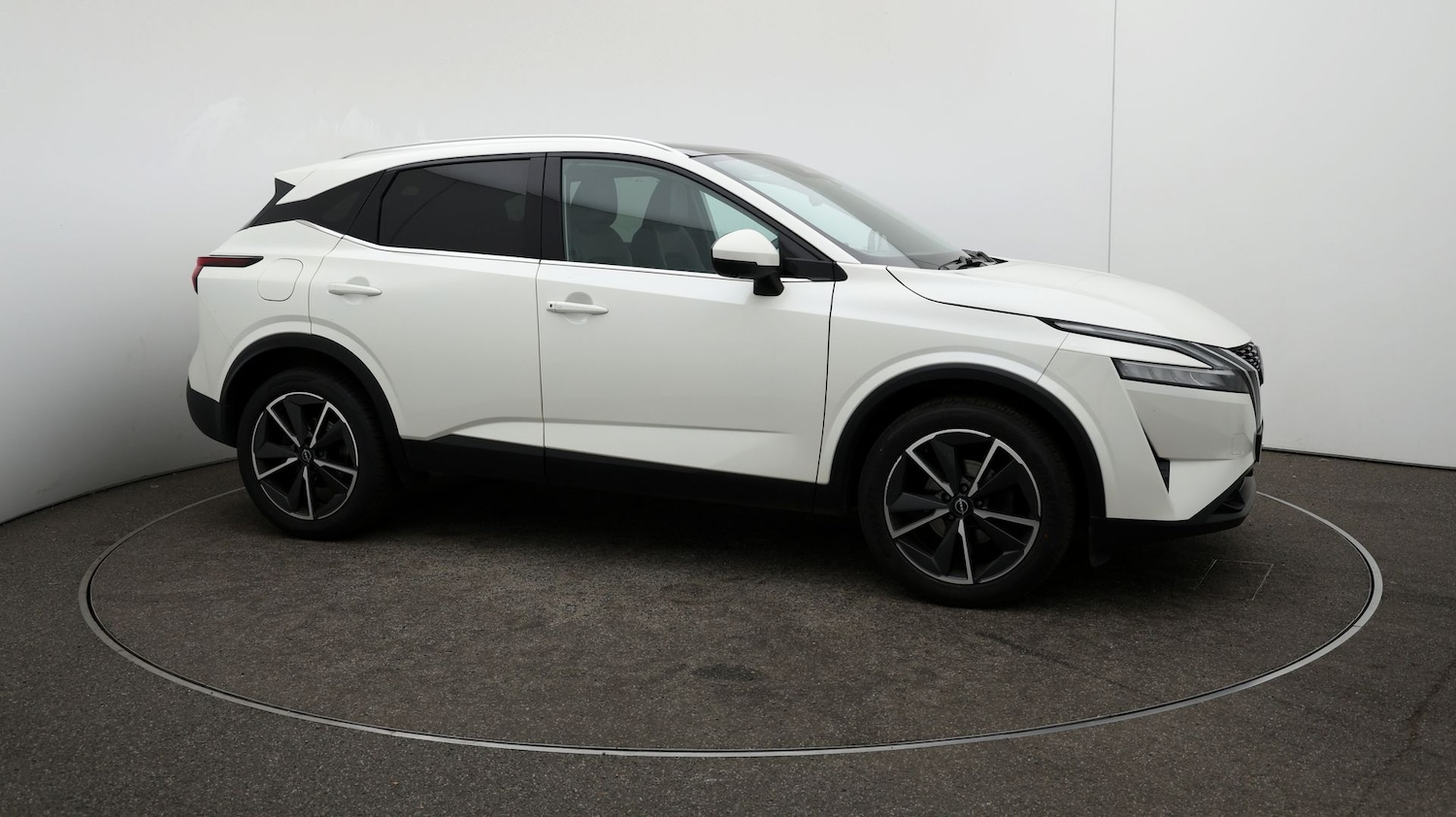 Used Nissan Qashqai for sale - 76809647: Photo 38