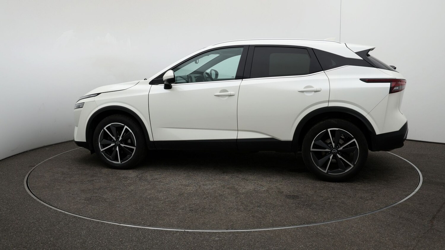 Used Nissan Qashqai for sale - 76809647: Photo 50