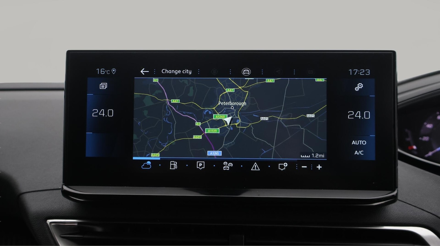 Used Peugeot 3008 2023 for sale - 76772070: Photo 12