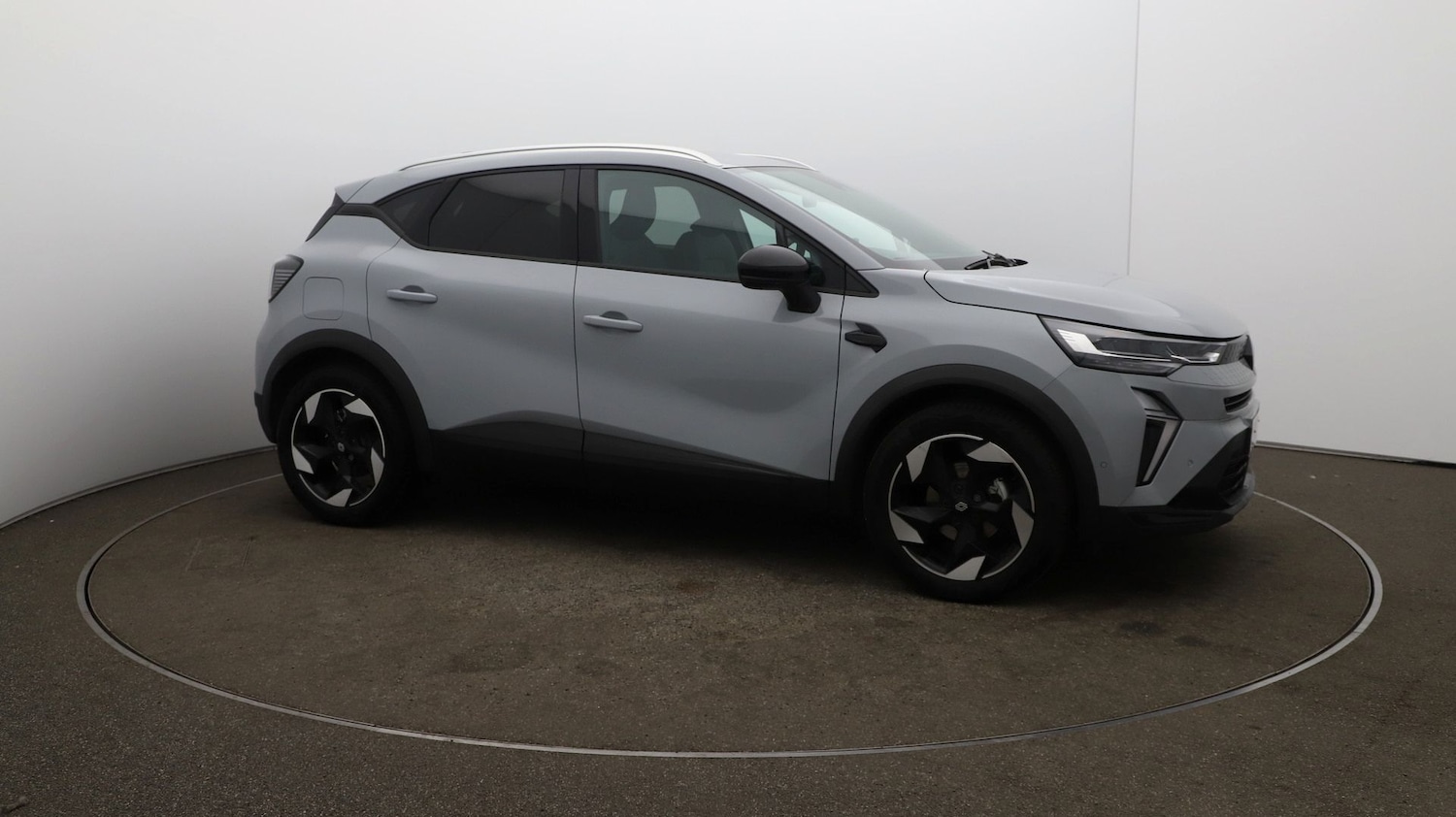 Used Renault Captur for sale - 76809651: Photo 38