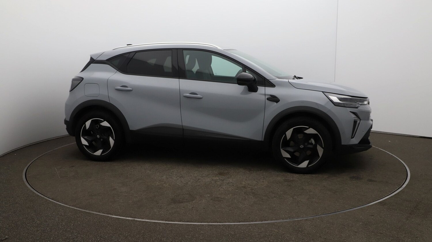 Used Renault Captur for sale - 76809651: Photo 40