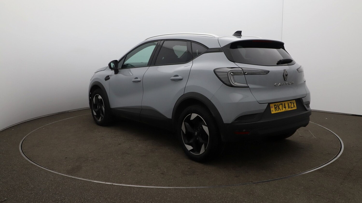 Used Renault Captur for sale - 76809651: Photo 54