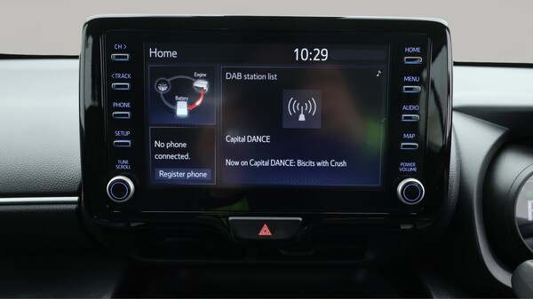 Used Toyota Yaris Cross 2023 for sale - 76336342: Photo 12