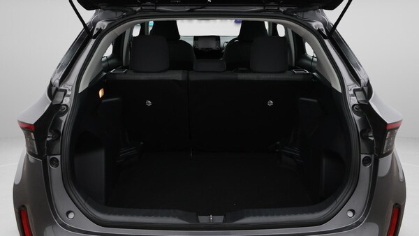 Used Toyota Yaris Cross 2023 for sale - 76336342: Photo 18