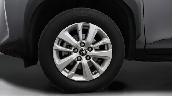 Used Toyota Yaris Cross 2023 for sale - 76336342: Photo 19