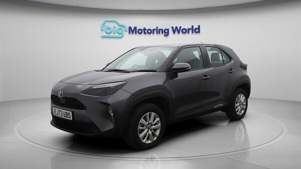 Used Toyota Yaris Cross 2023 for sale - 76336342: Photo 4