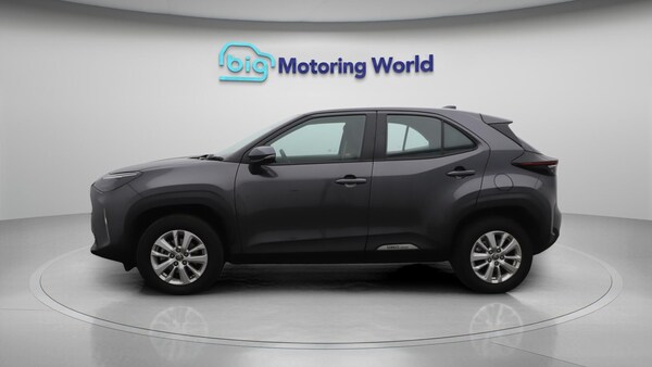 Used Toyota Yaris Cross 2023 for sale - 76336342: Photo 5