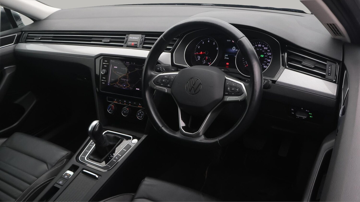 Used Volkswagen Passat for sale - 76728884: Photo 10