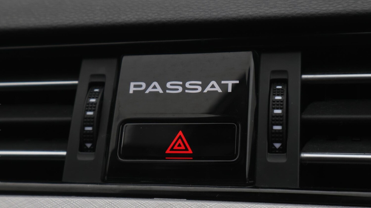 Used Volkswagen Passat for sale - 76728884: Photo 22