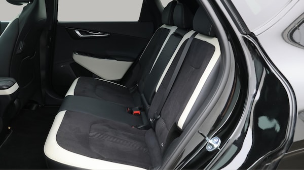 Used Kia EV6 2023 for sale - 76283936: Photo 17