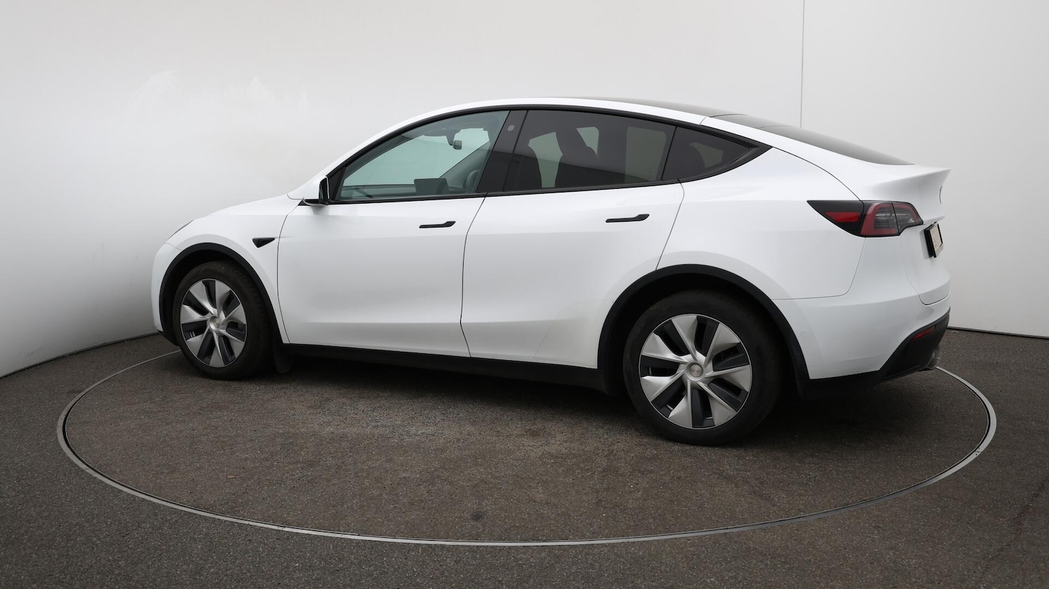Used Tesla Model Y 2022 for sale - 76572972: Photo 48