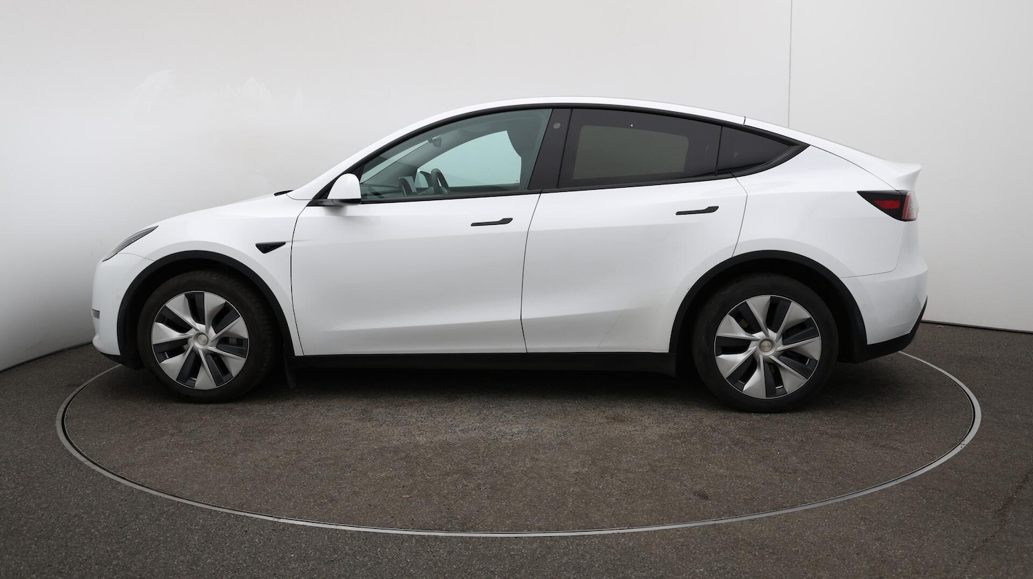Used Tesla Model Y 2022 for sale - 76572972: Photo 65
