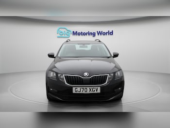 Used Skoda Octavia 2020 for sale - 75478359: Photo