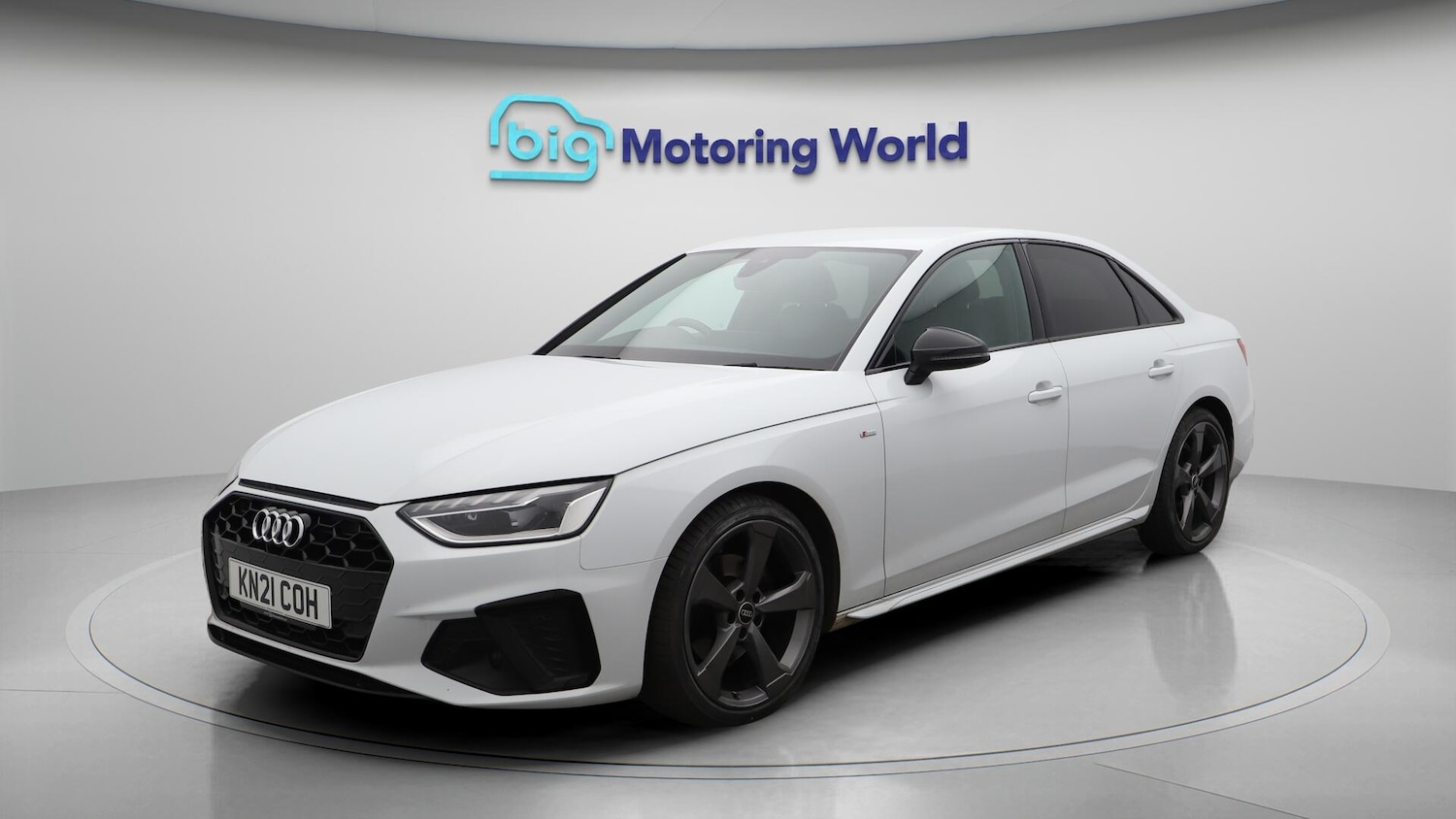 Used Audi A4 2021 for sale - 76433273: Photo 4