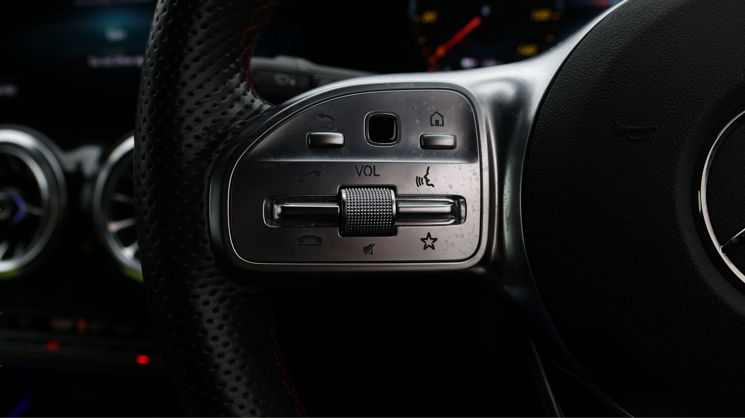 Used Mercedes-Benz EQA 2022 for sale - 78209859: Photo 25