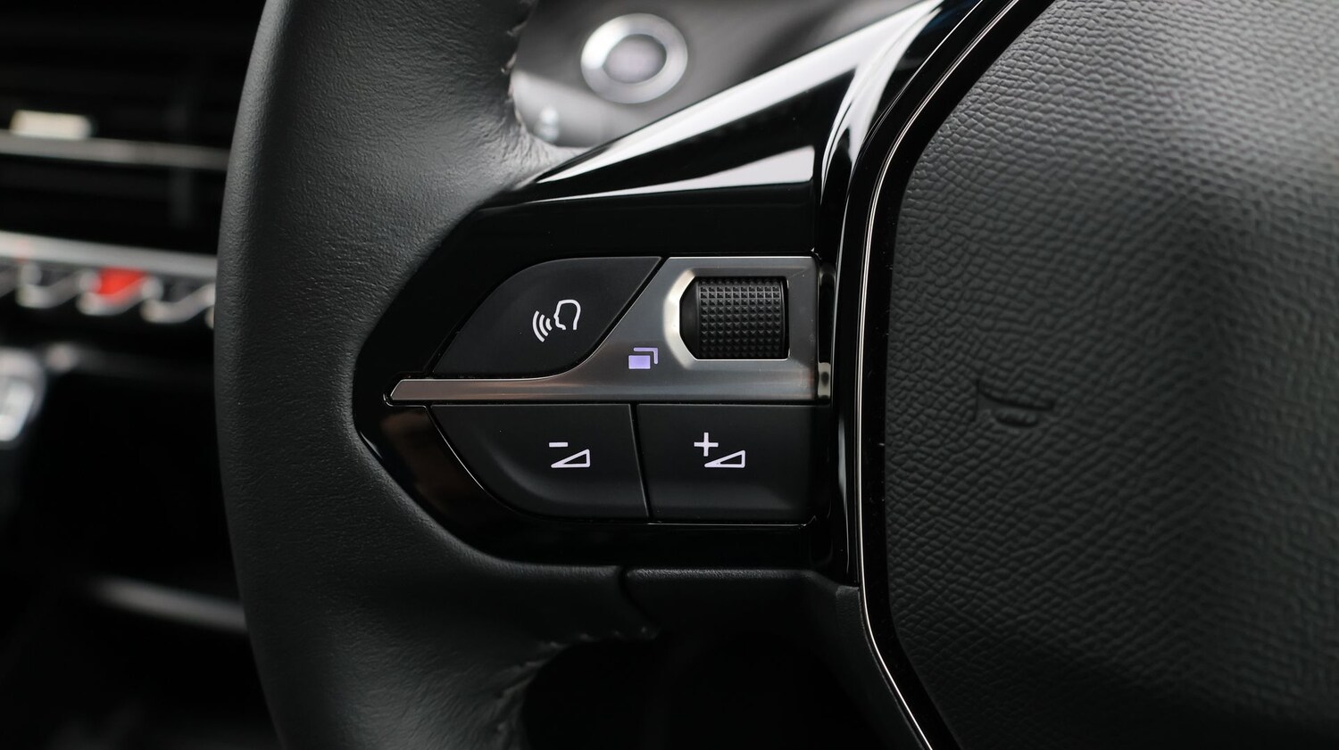 Used Peugeot 2008 2022 for sale - 77311450: Photo 24