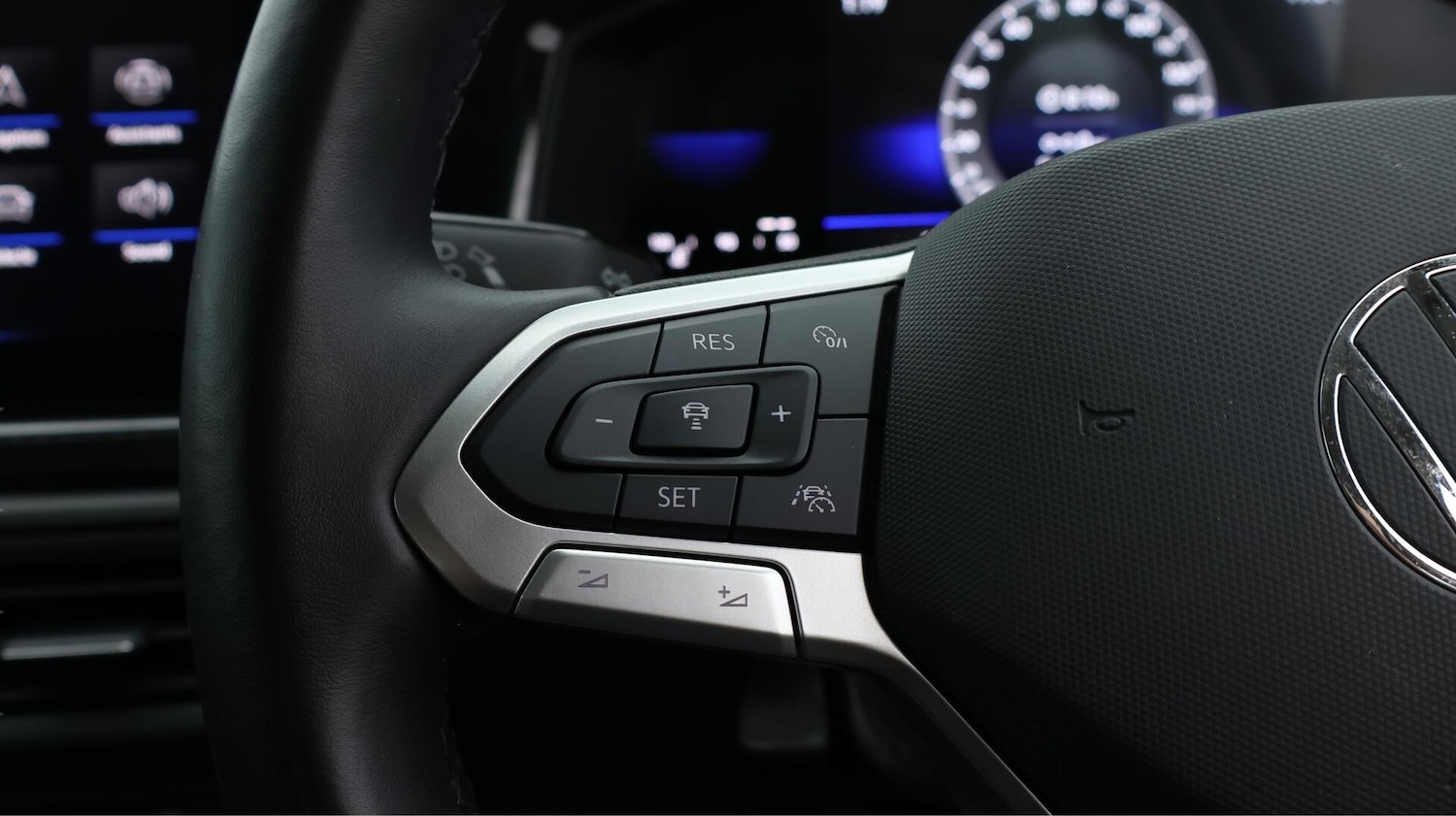 Used Volkswagen Polo 2024 for sale - 76538297: Photo 24