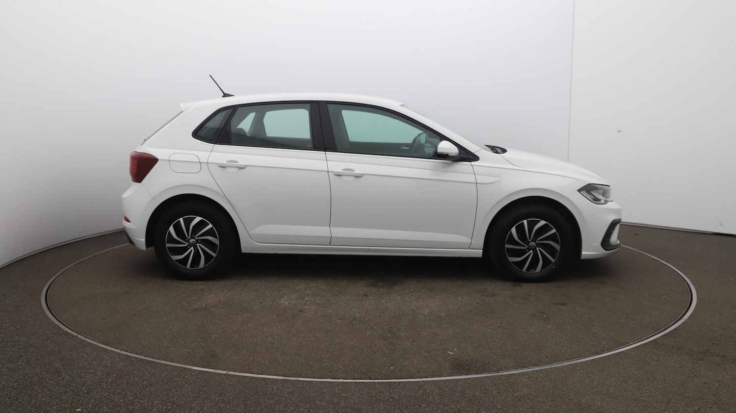 Used Volkswagen Polo 2024 for sale - 76538297: Photo 48