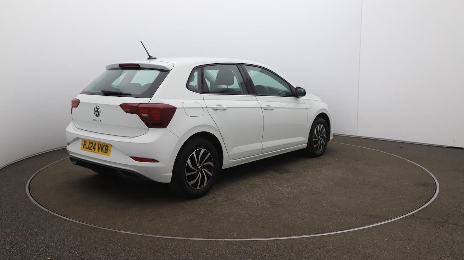 Used Volkswagen Polo 2024 for sale - 76538297: Photo 53