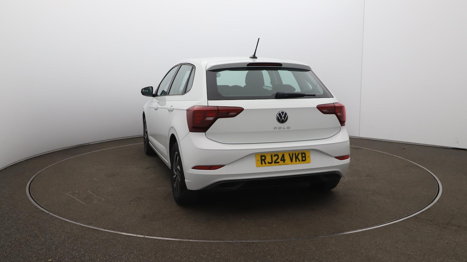 Used Volkswagen Polo 2024 for sale - 76538297: Photo 59