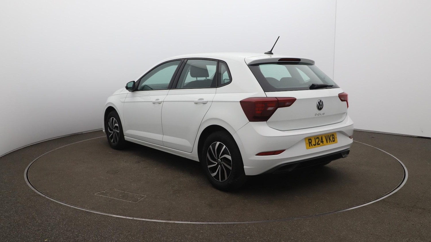 Used Volkswagen Polo 2024 for sale - 76538297: Photo 61